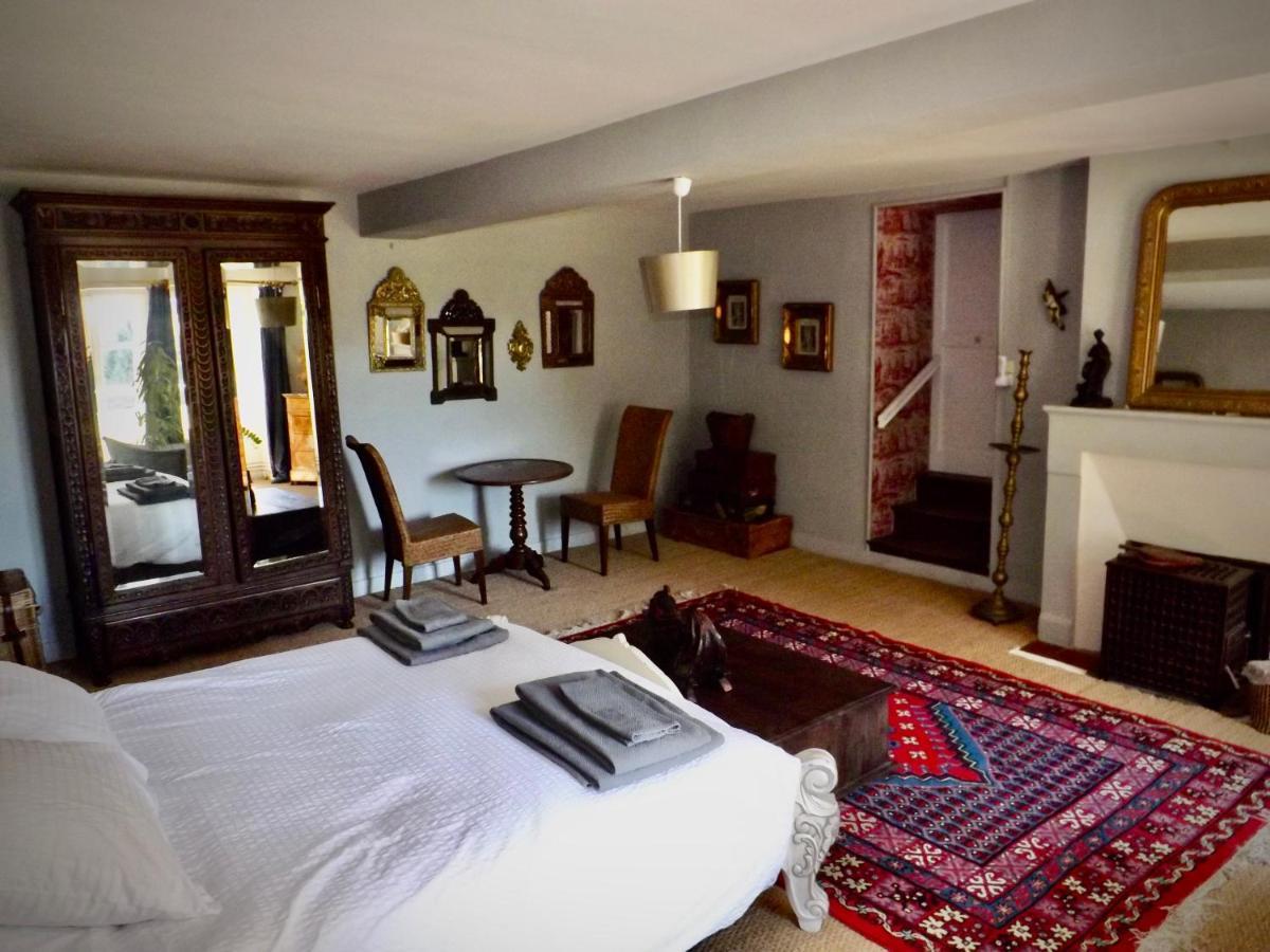 Domaine De Lalat - B&B With En-Suite Bathrooms All Rooms With Garden Views Montemboeuf Экстерьер фото